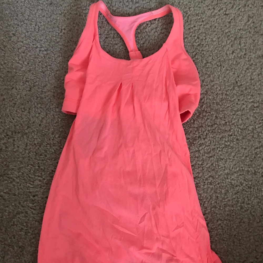 LULULEMON TANK W/ BUILT IN SPORTS BRA